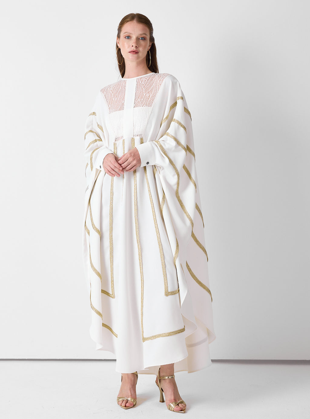 Royal Of White Kaftan with Golden Accents - Store WF