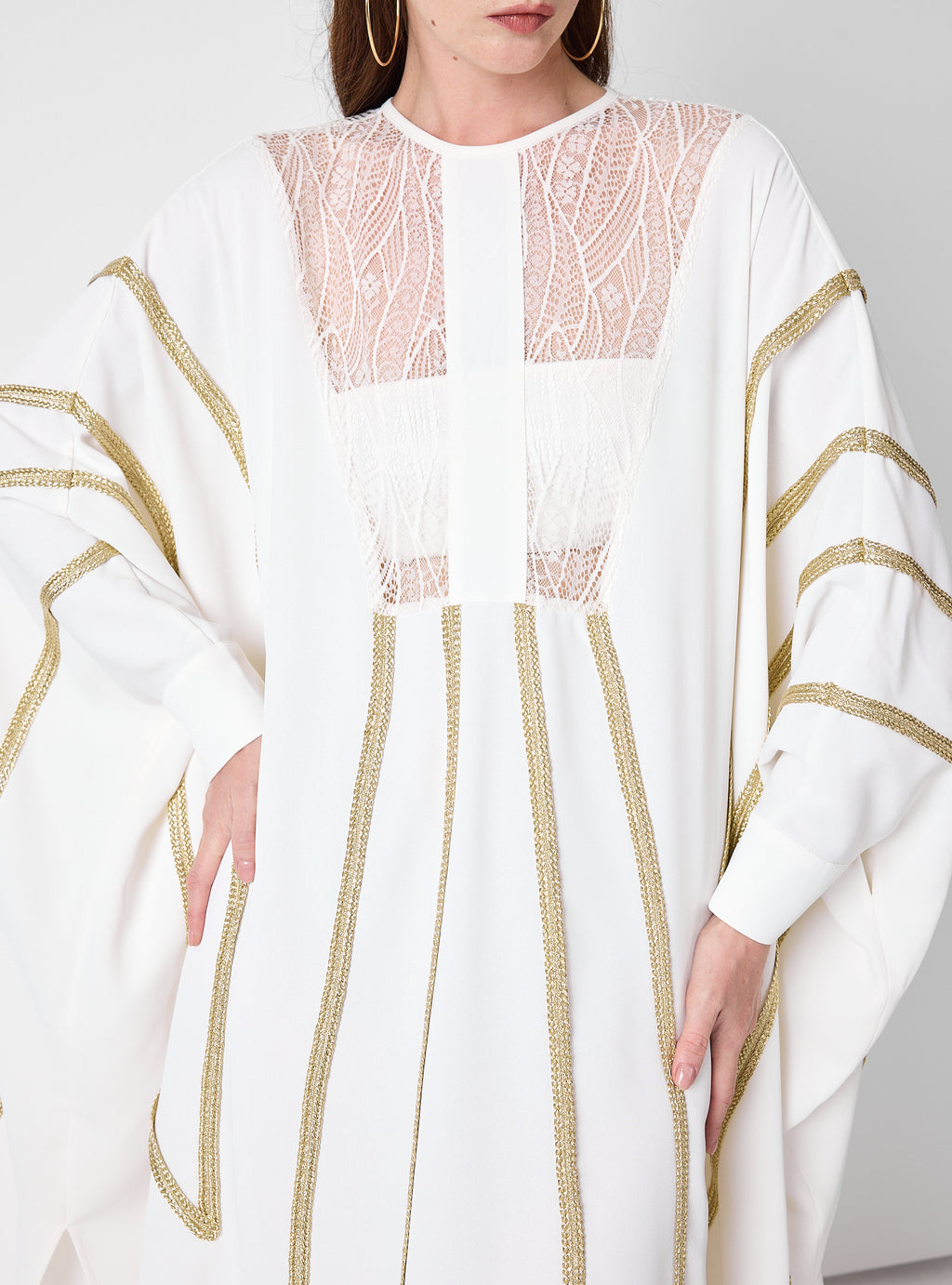 Royal Of White Kaftan with Golden Accents - Store WF
