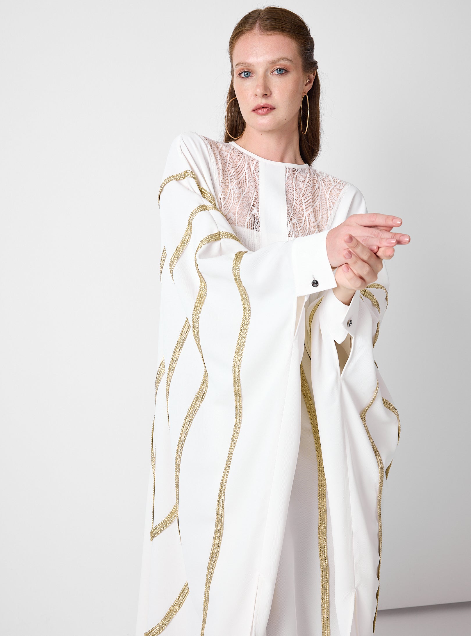 Royal Of White Kaftan with Golden Accents - Store WF