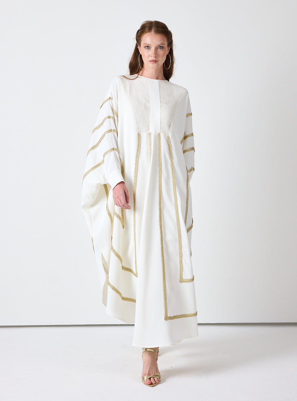 Royal Of White Kaftan with Golden Accents - Store WF