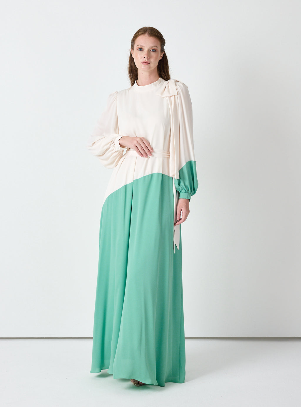 Ivory & Mint Color-Block Maxi Dress with Bow Detail - Store WF