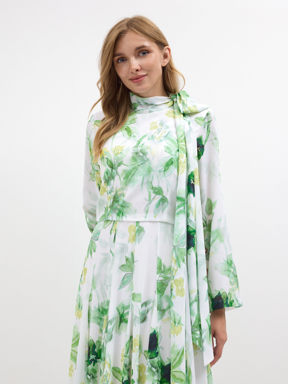 Green Watercolor Bloom Chiffon Maxi Dress