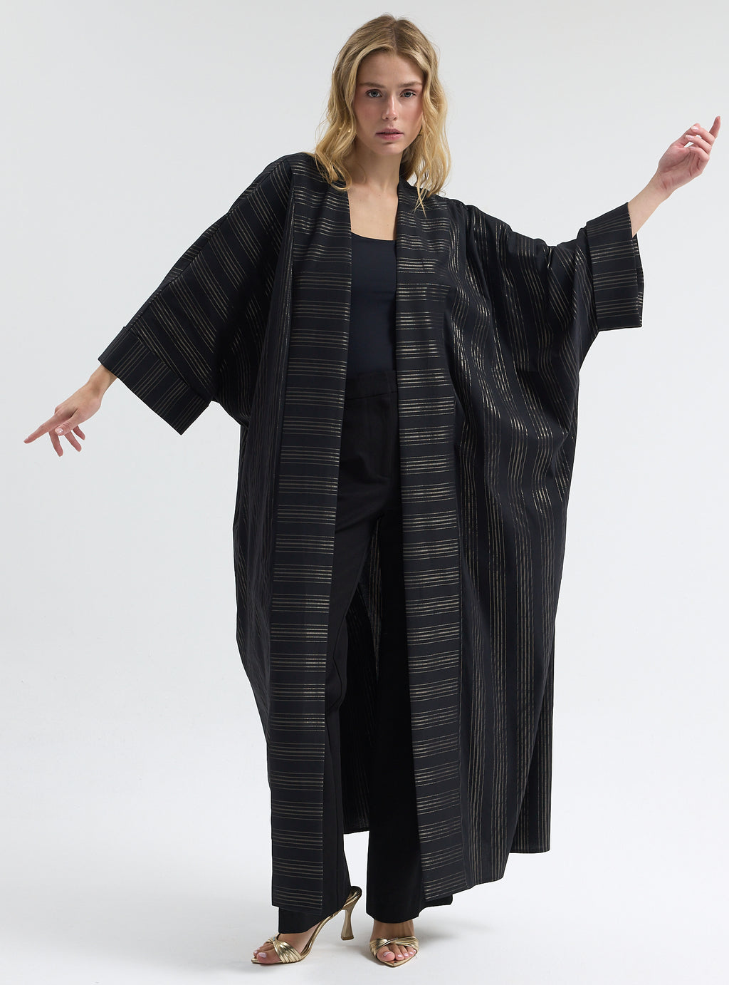 Black Gold Striped Abaya - Store WF