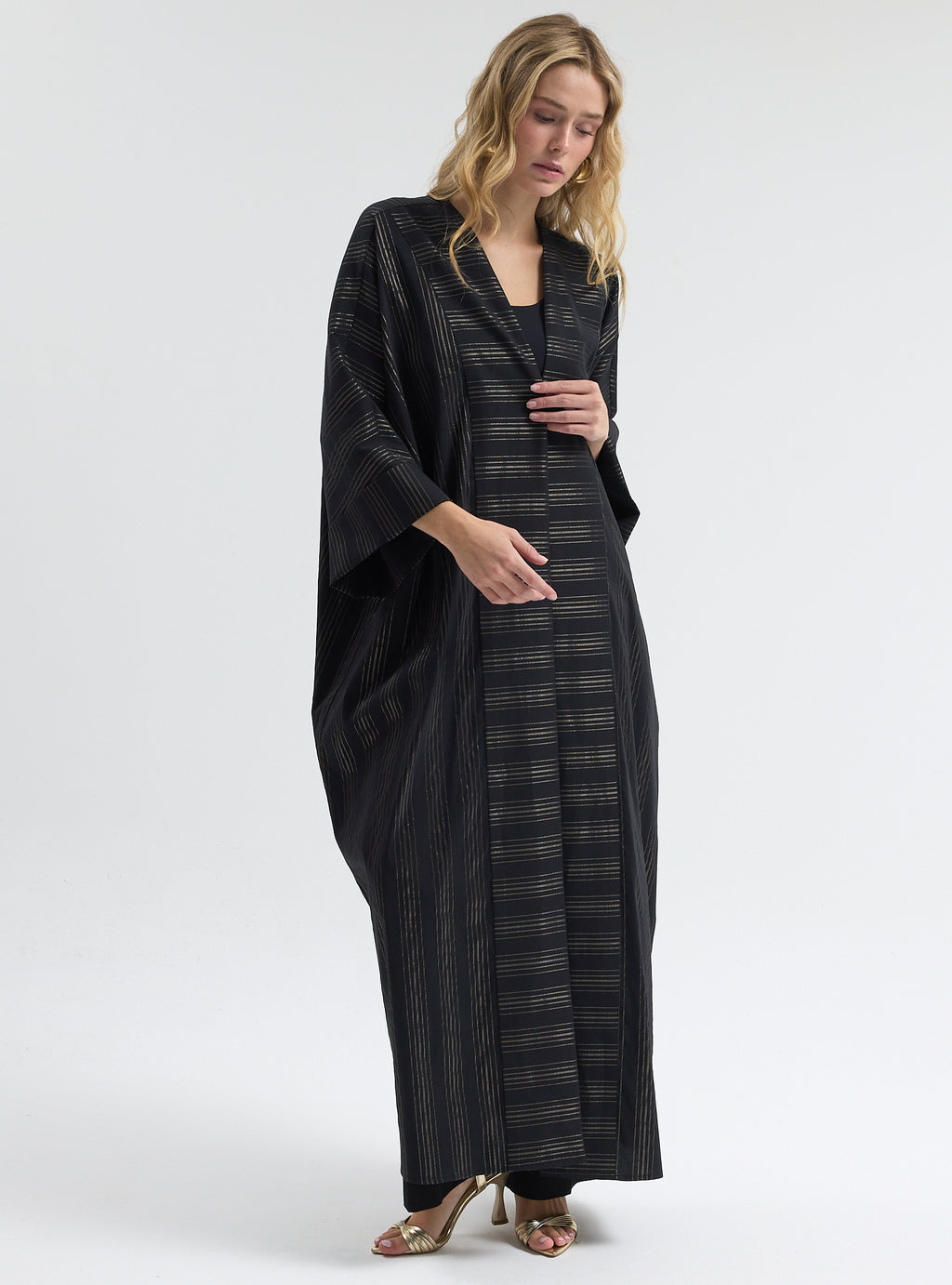 Black Gold Striped Abaya - Store WF