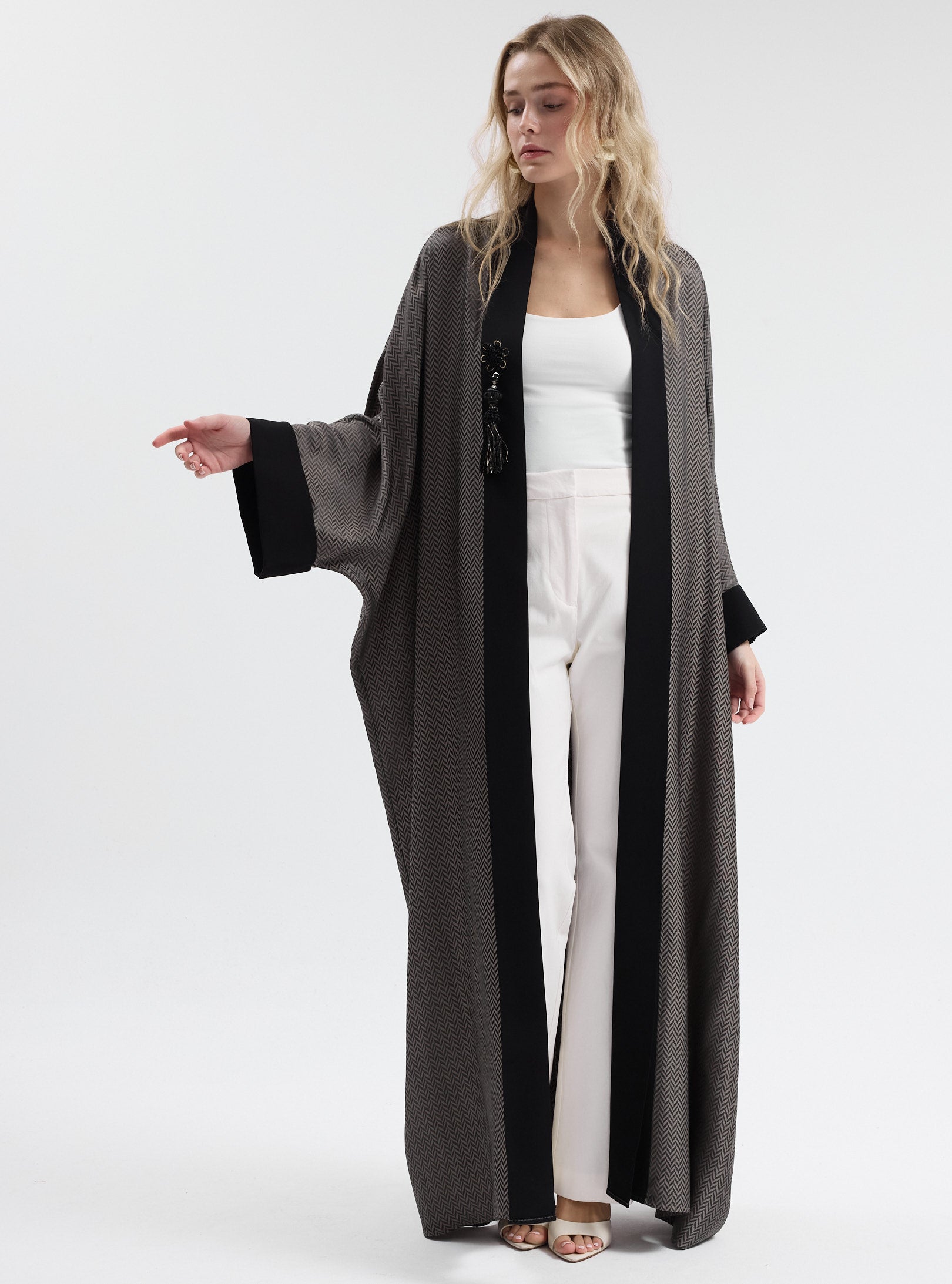 Modern Green ZigZag Print Abaya - Store WF