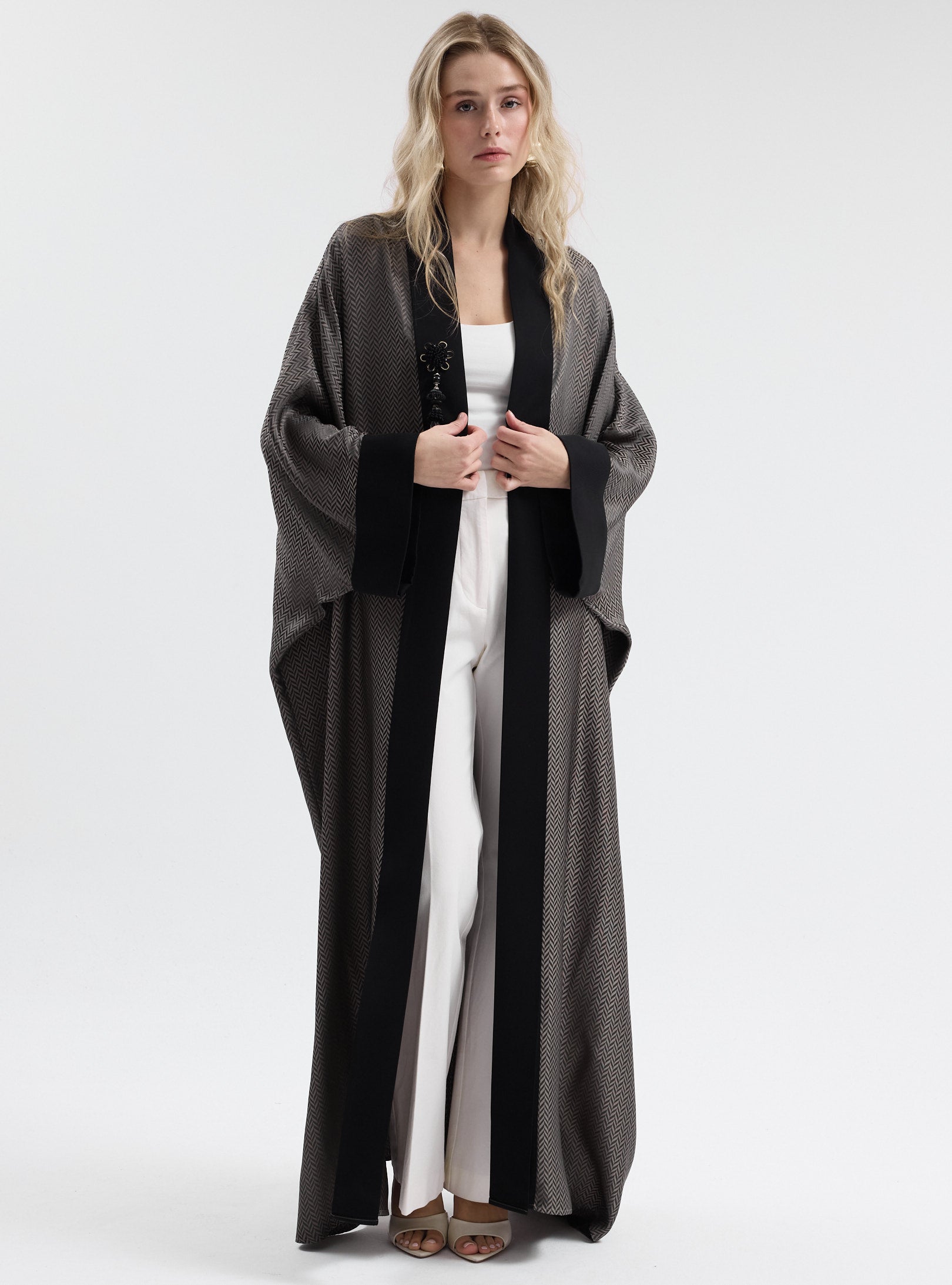 Modern Green ZigZag Print Abaya - Store WF