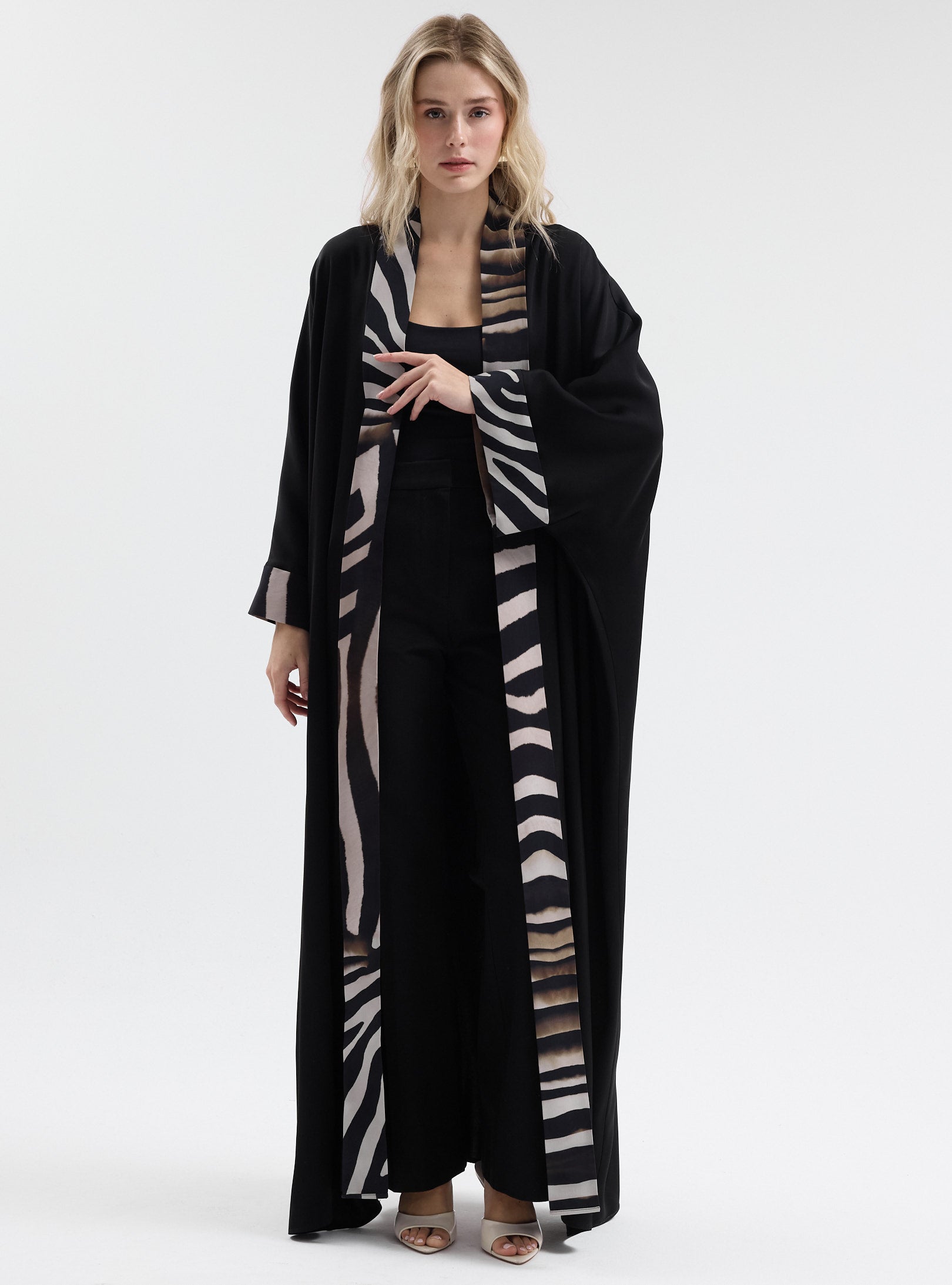 Black Leopard Abaya - Store WF