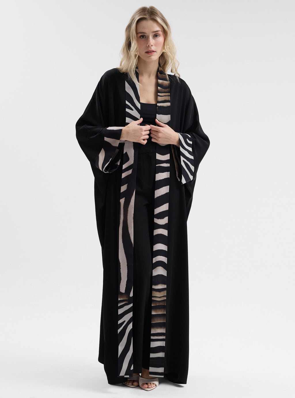 Black Leopard Abaya - Store WF
