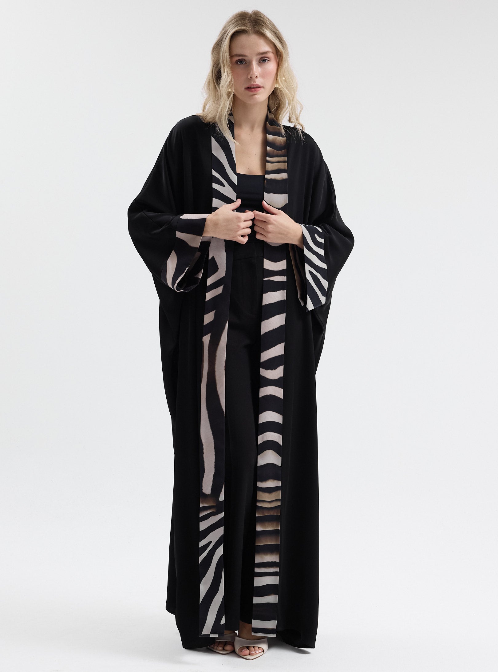 Black Leopard Abaya - Store WF
