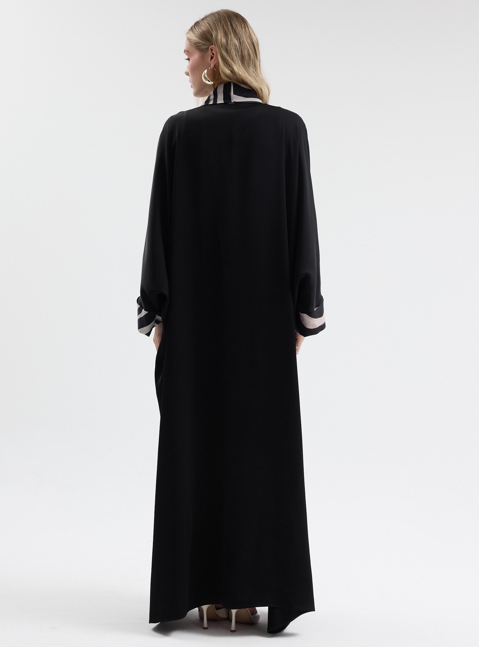 Black Leopard Abaya - Store WF
