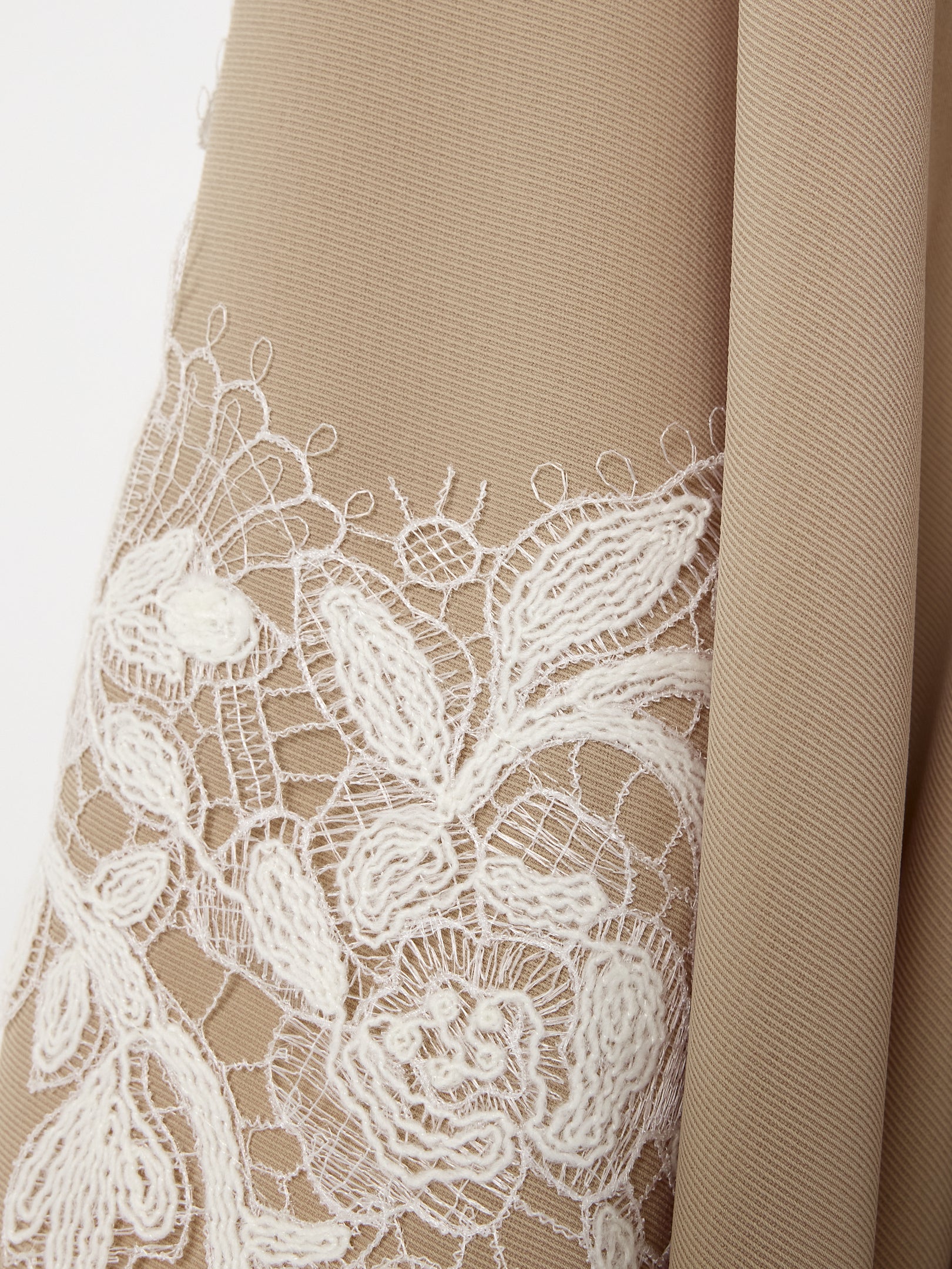 Lace Detail Kaftan Dress