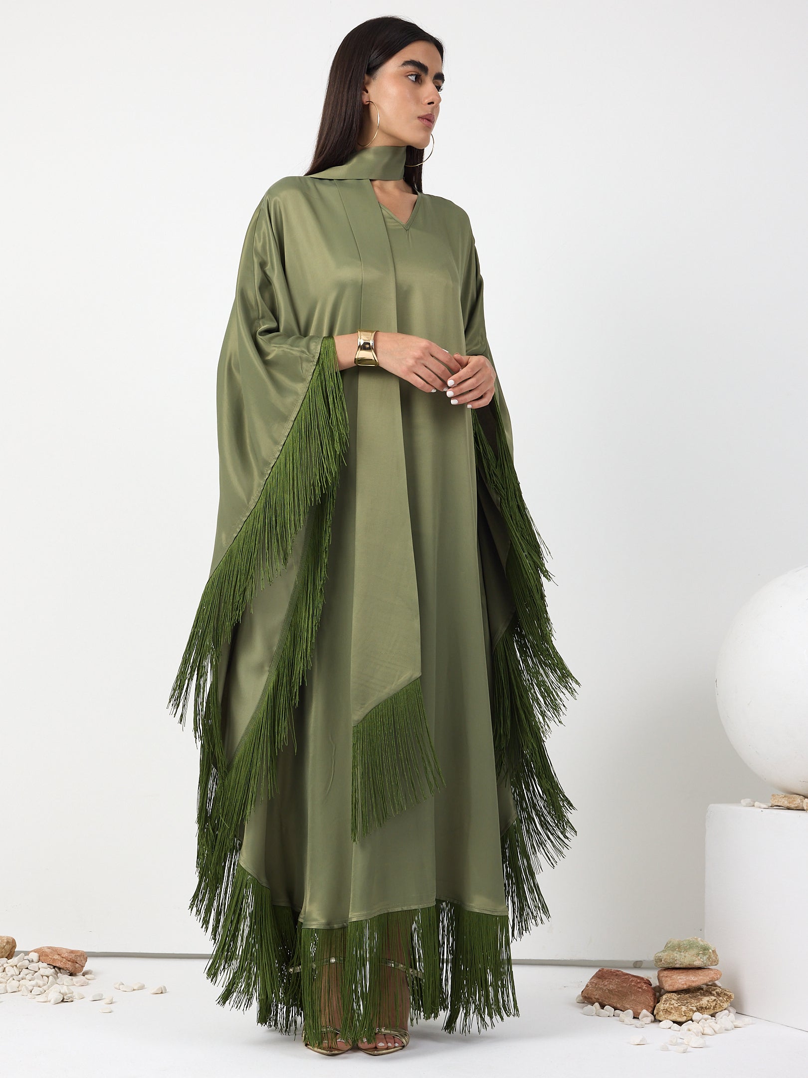 Green Fringed V Neck Kaftan Dress With Tie Neck Detailed - Store WF