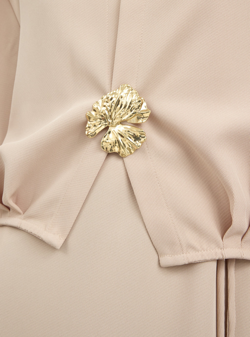 Three-Piece Dress & Jacket Set with Brooch and Slim Tie Belt