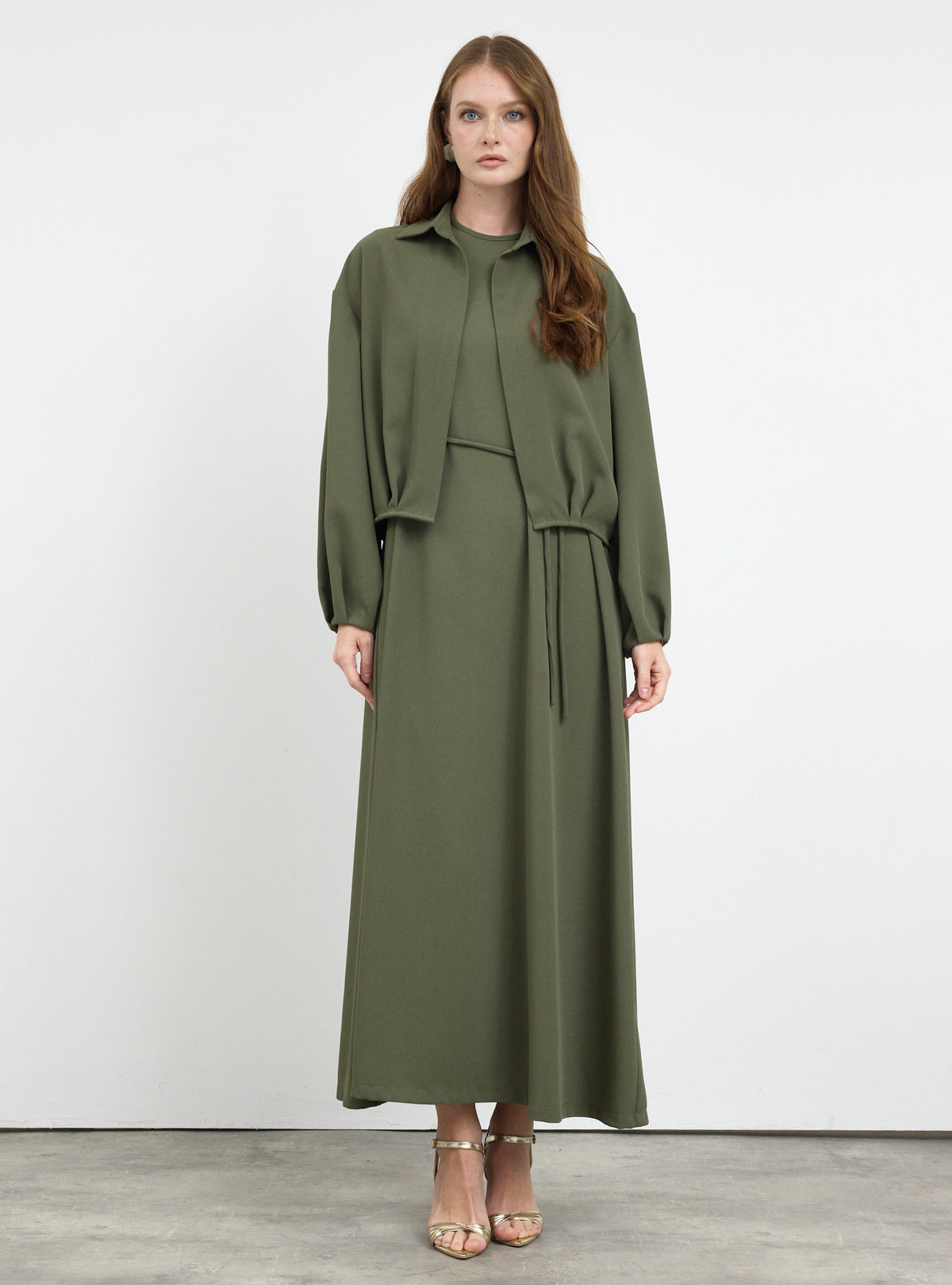 Three-Piece Dress & Jacket Set with Brooch and Slim Tie Belt Green