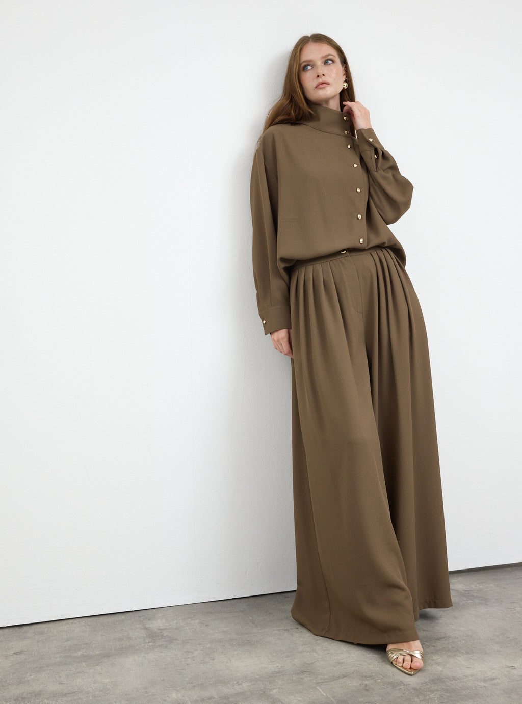 Brown Pleated Wide-Leg Trouser Shirt -Set
