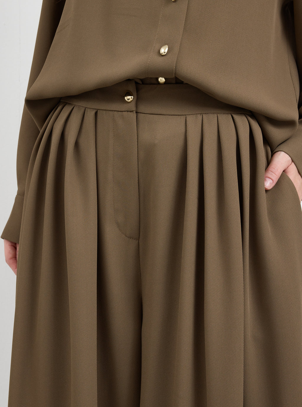 Brown Pleated Wide-Leg Trouser Shirt -Set