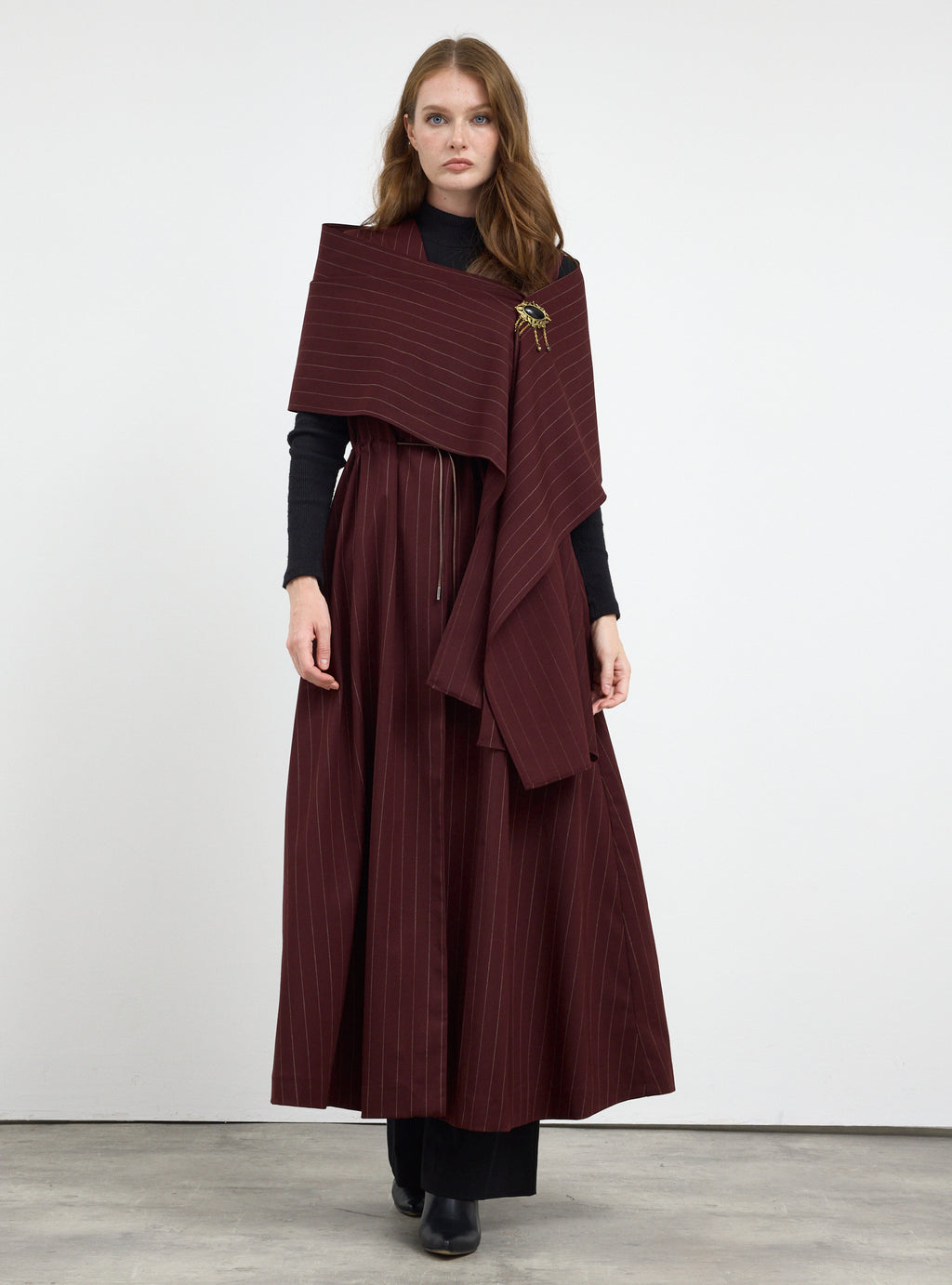 Wool Gilet With Scarf and Brosch Set Burgundy