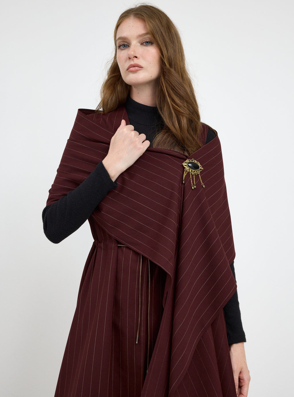 Wool Gilet With Scarf and Brosch Set Burgundy