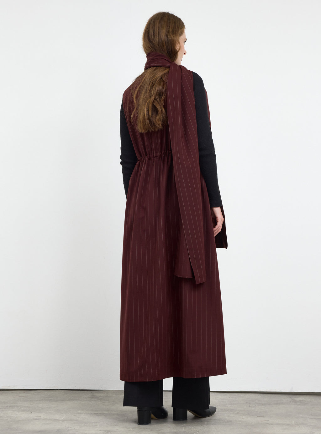Wool Gilet With Scarf and Brosch Set Burgundy
