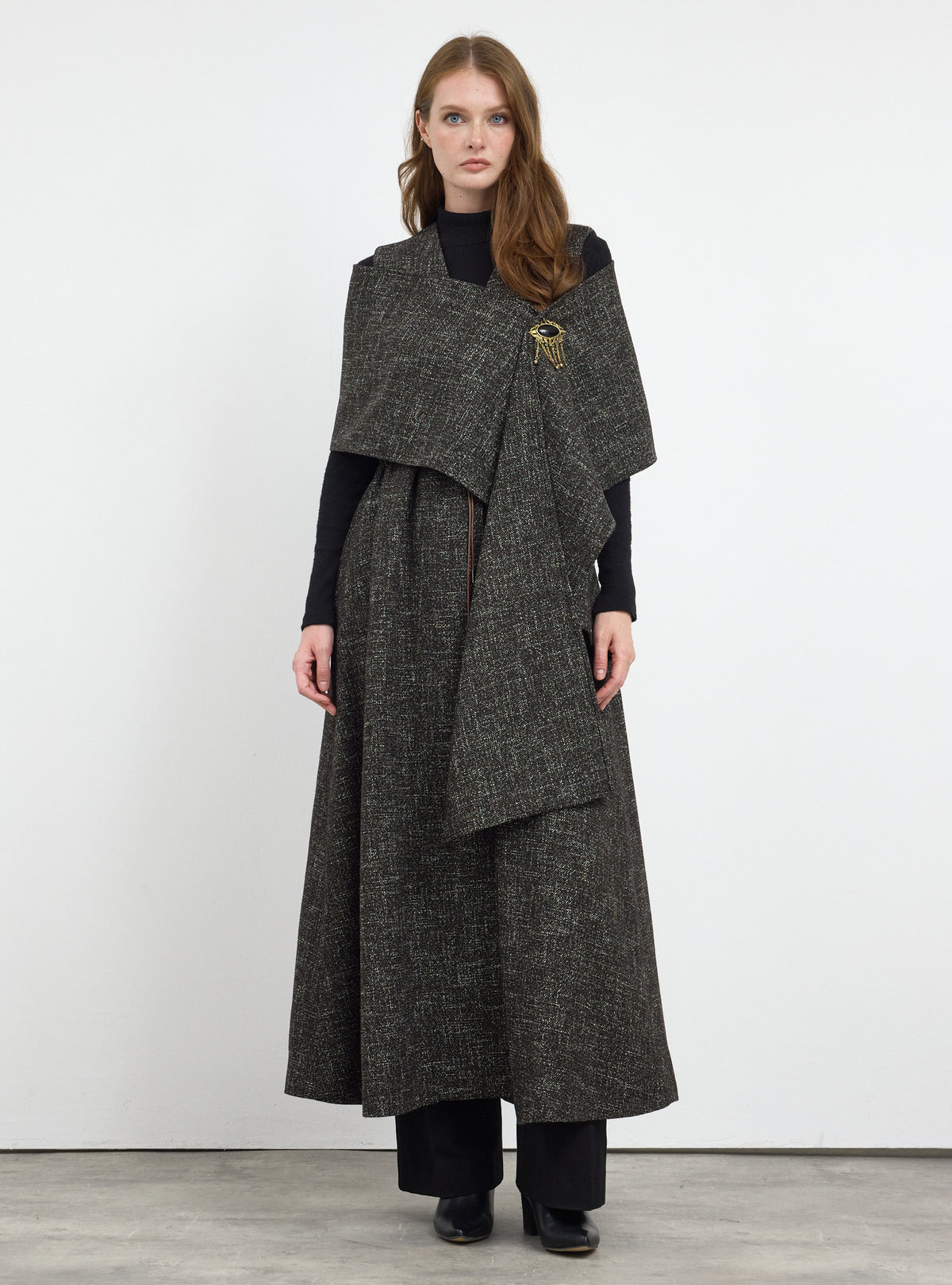 Wool Gilet With Scarf and Brosch Set