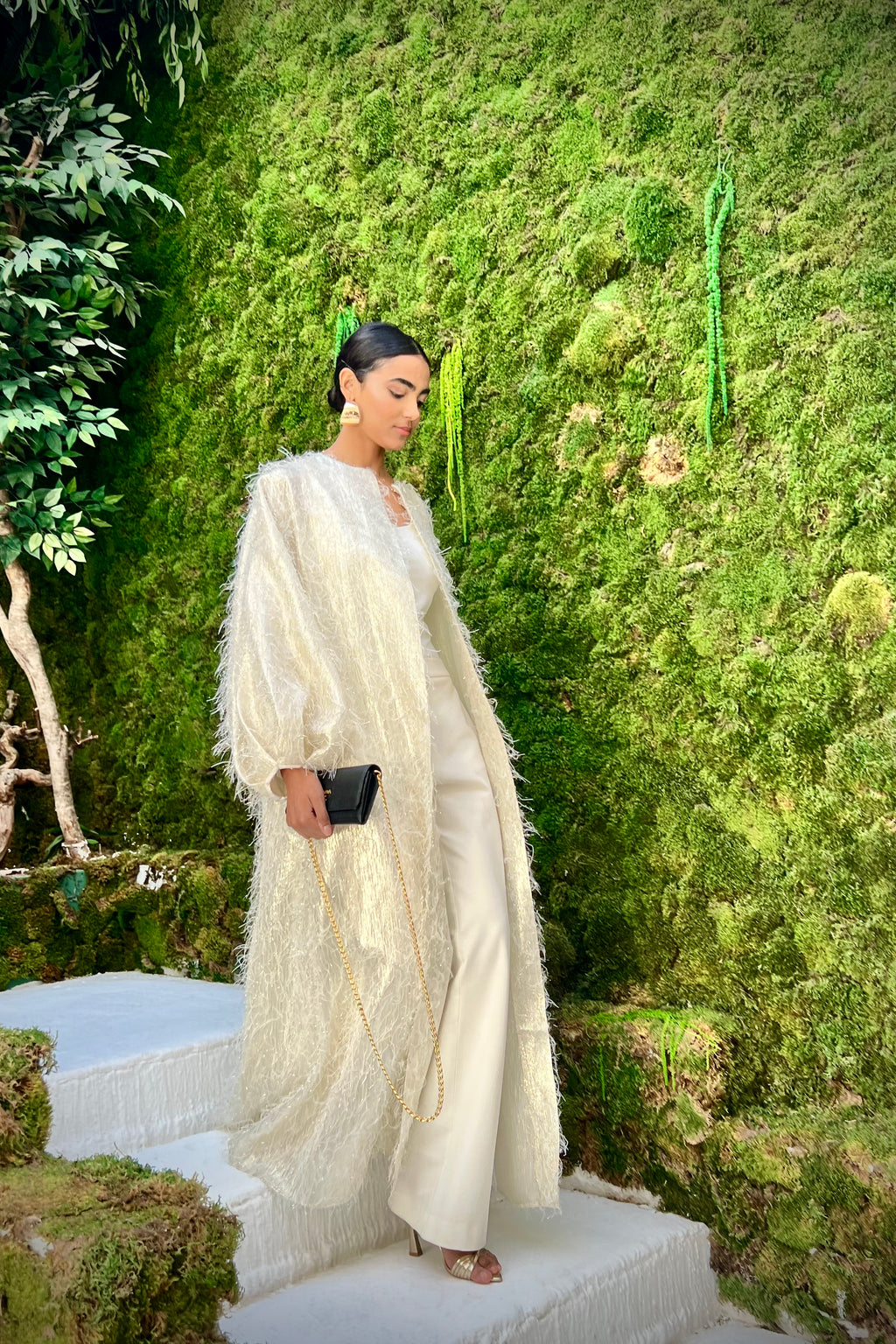 Off White Gold Feather Looks Kaftan Abaya - Store WF