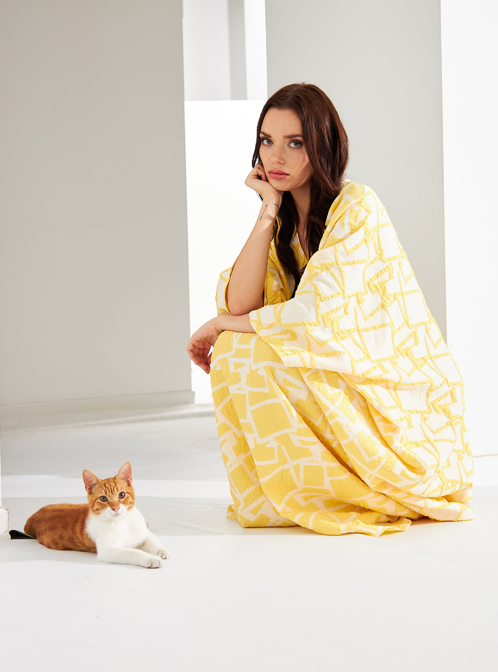 Yellow Jacquard Two Sıde Kaftan Abaya - Store WF