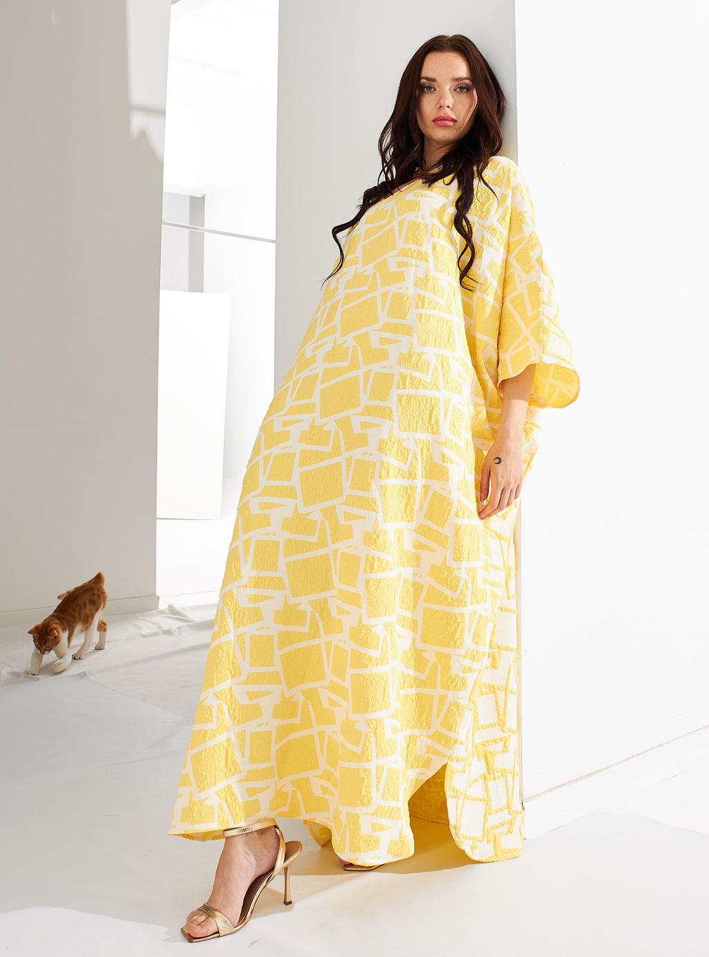 Yellow Jacquard Two Sıde Kaftan Abaya - Store WF