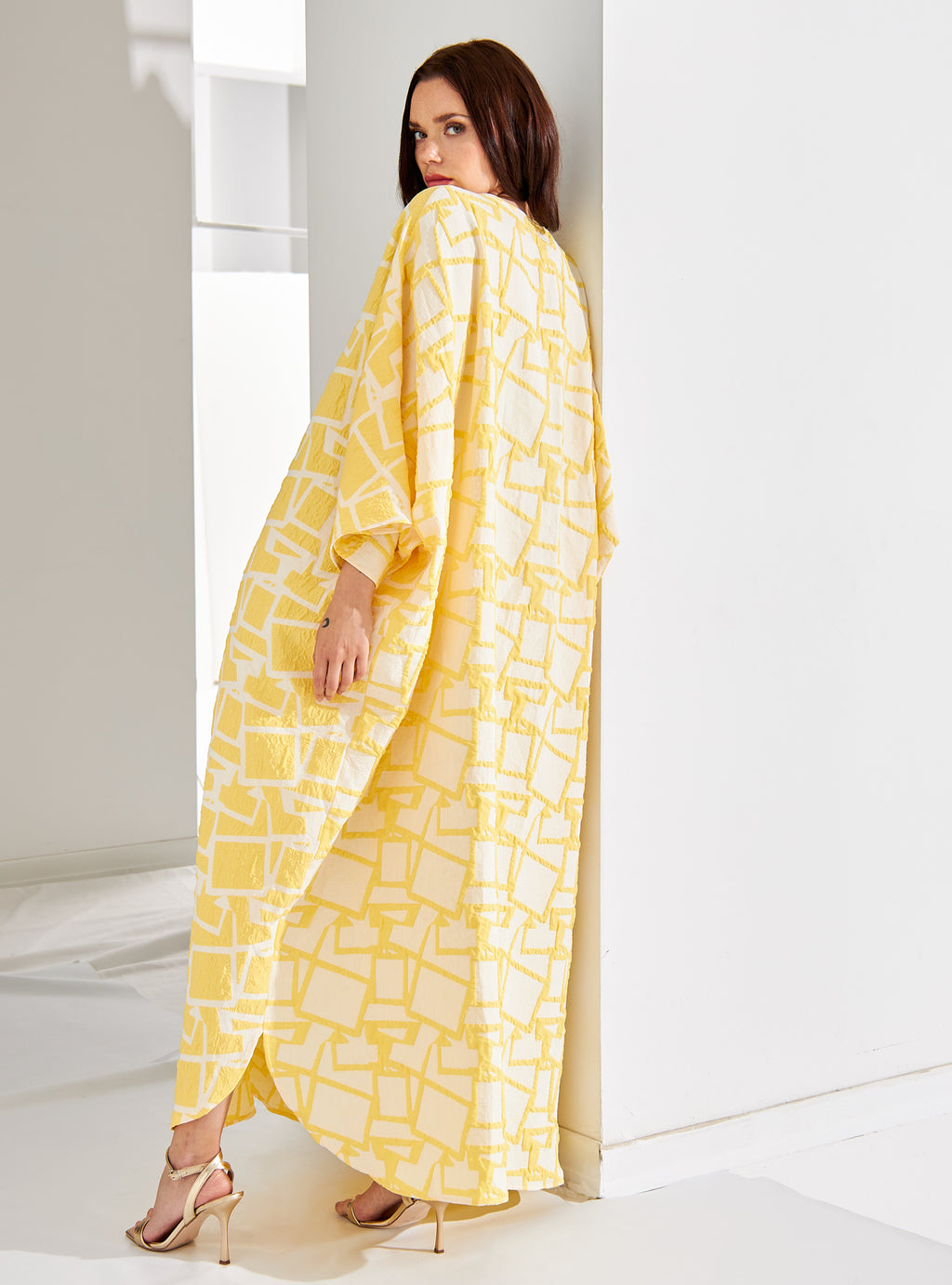 Yellow Jacquard Two Sıde Kaftan Abaya - Store WF