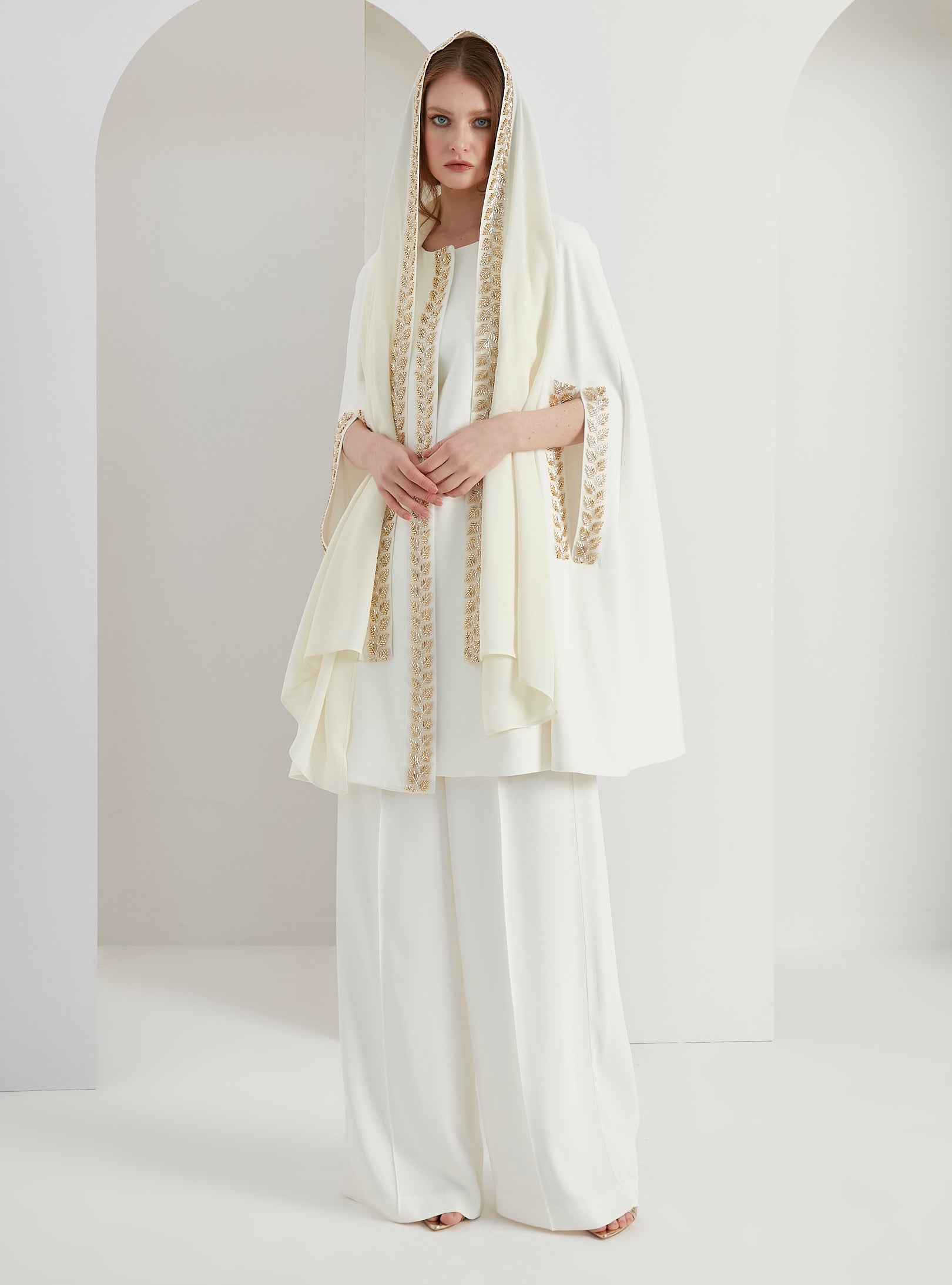 White Embellished Cape With Embellished Scarf Set - Store WF