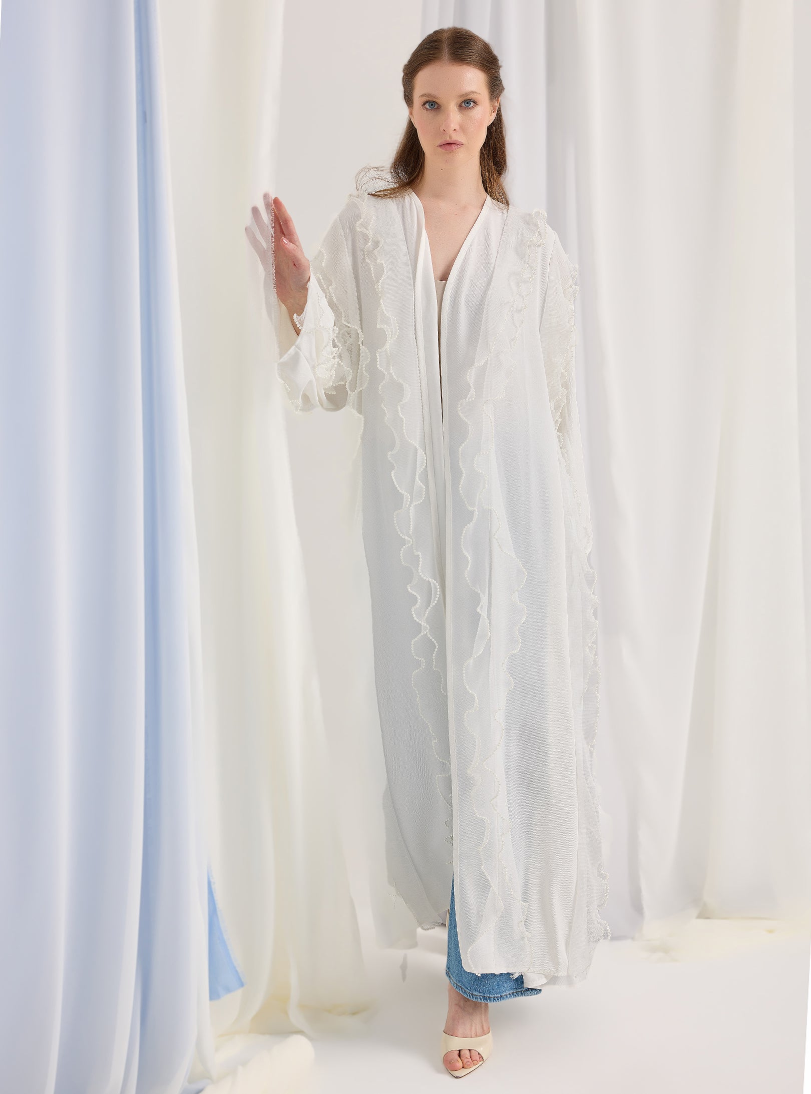 Beyaz İnci Abaya