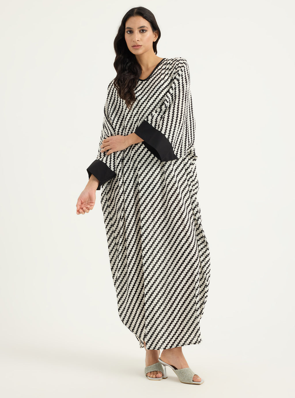 Black & White Kaftan - Store WF