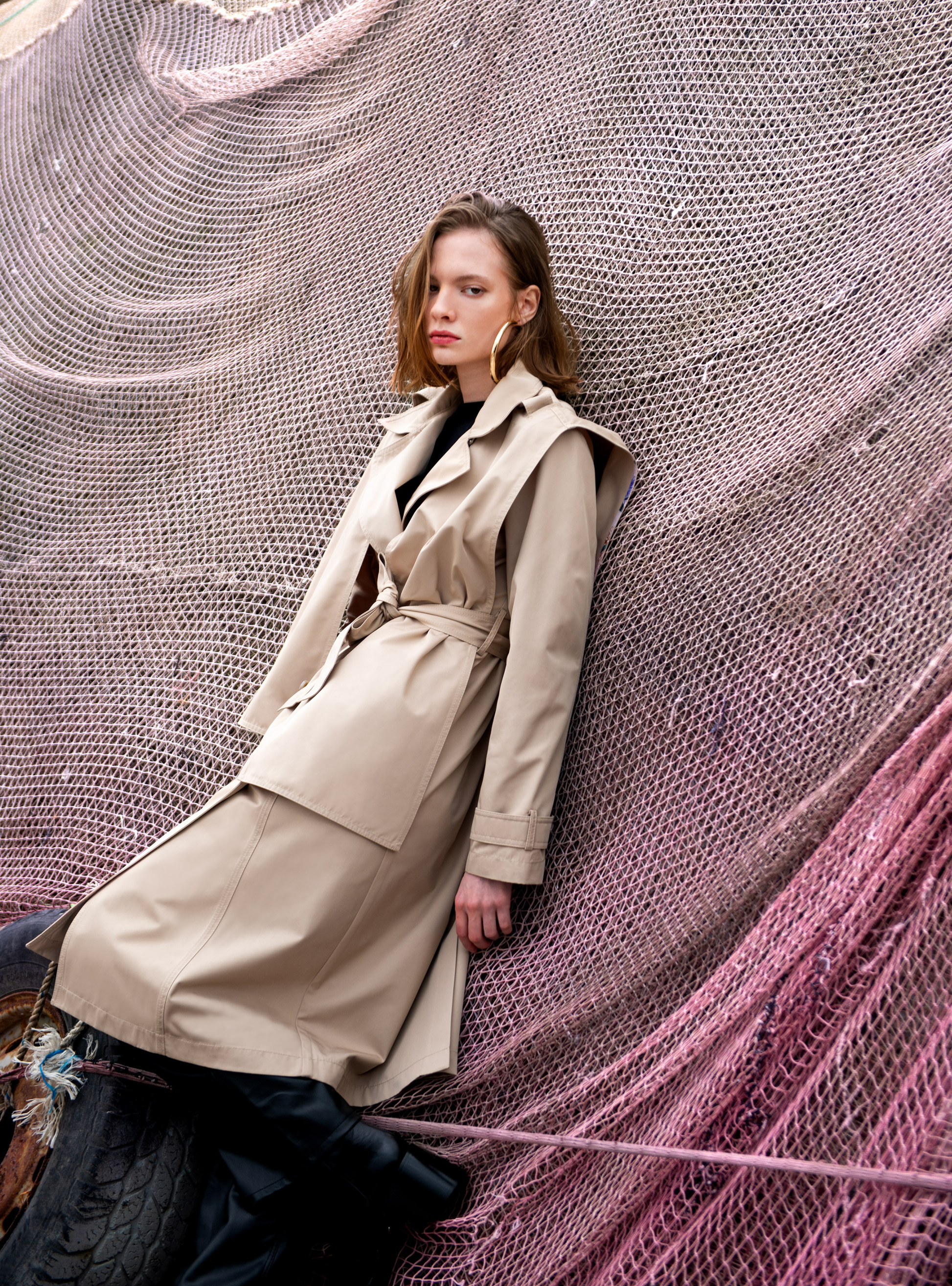 2-in-1 Detachable Vest Trench Coat