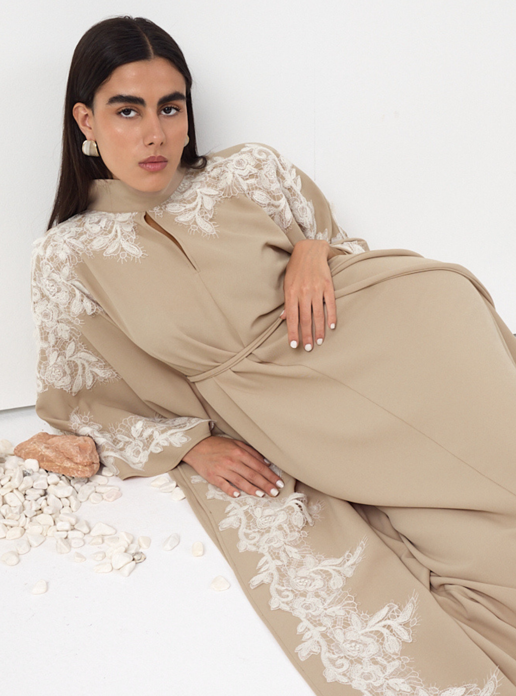 Lace Detail Kaftan Dress