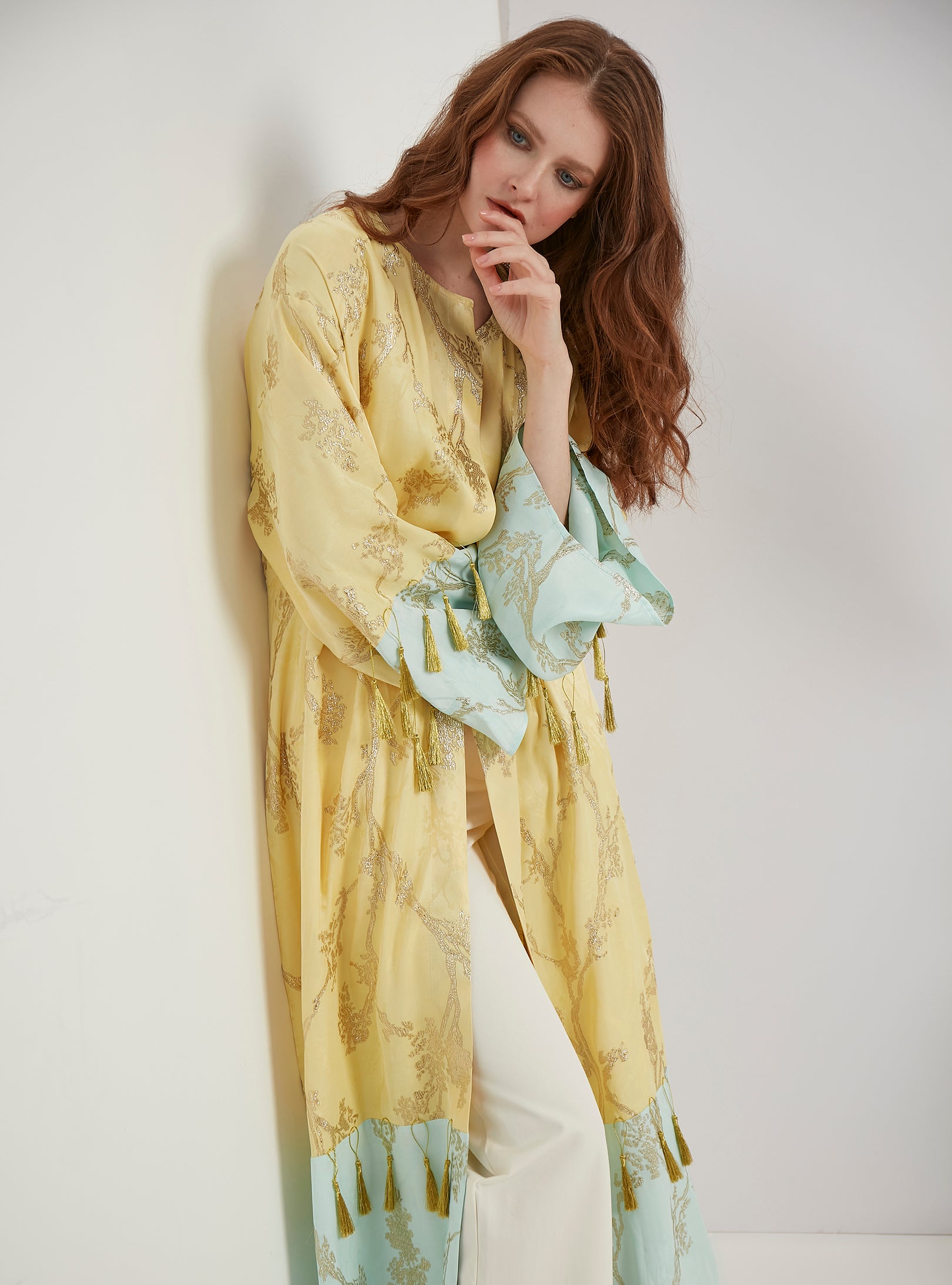 Gold Jaquard Tassal Abaya - Store WF