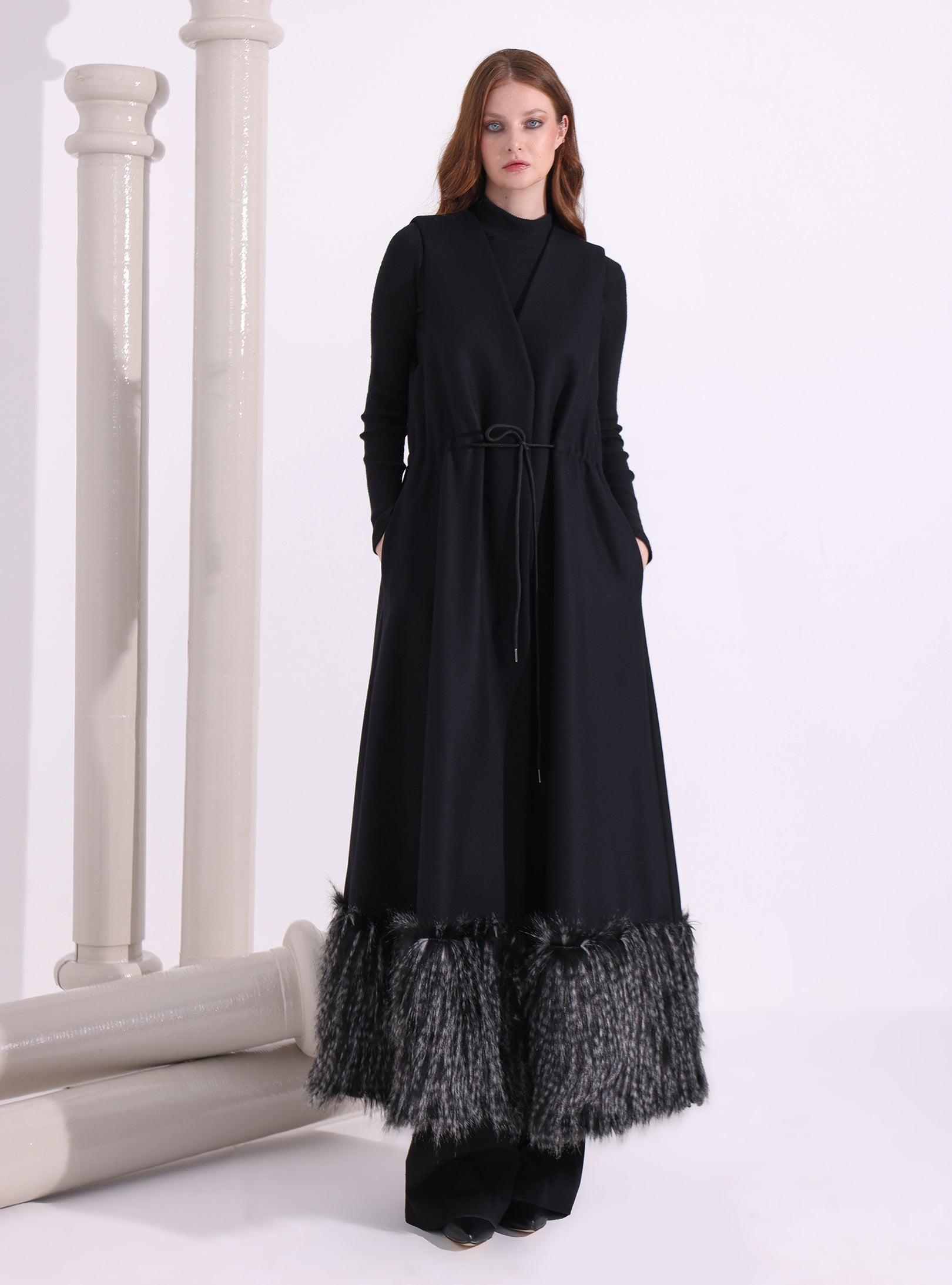 Black Faux Fur Trim Wool Gilet With Scarf - Store WF