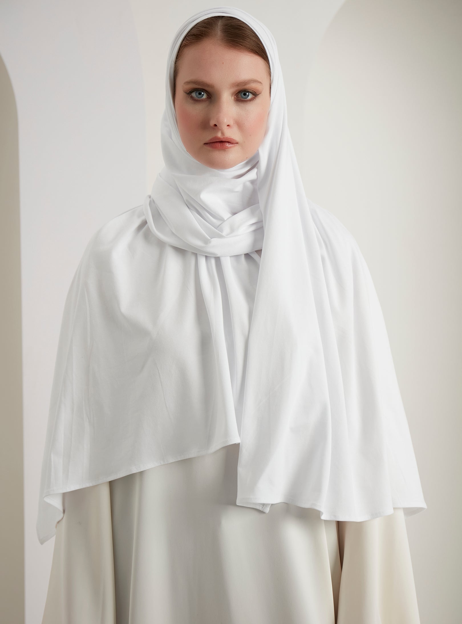 Beyaz Pamuklu Jersey Atkı Şal